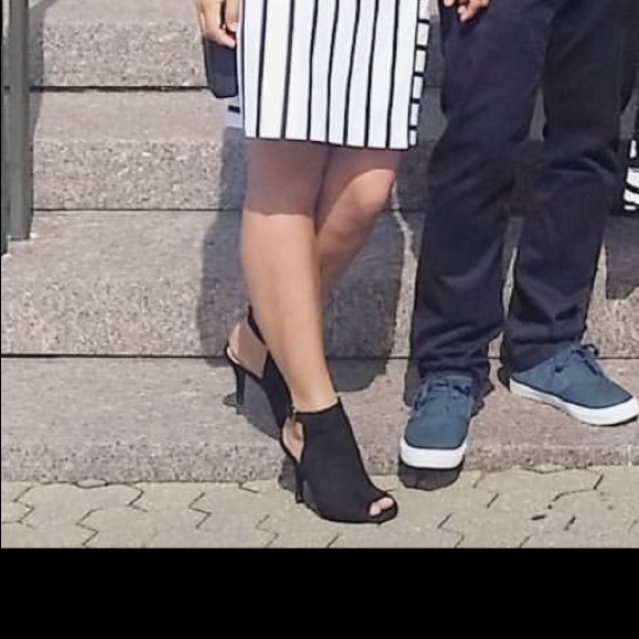 Forever 21 Heels - Picture 2 of 6